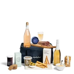 Daylesford Organic Antipasti Hamper- Crackers|Deli