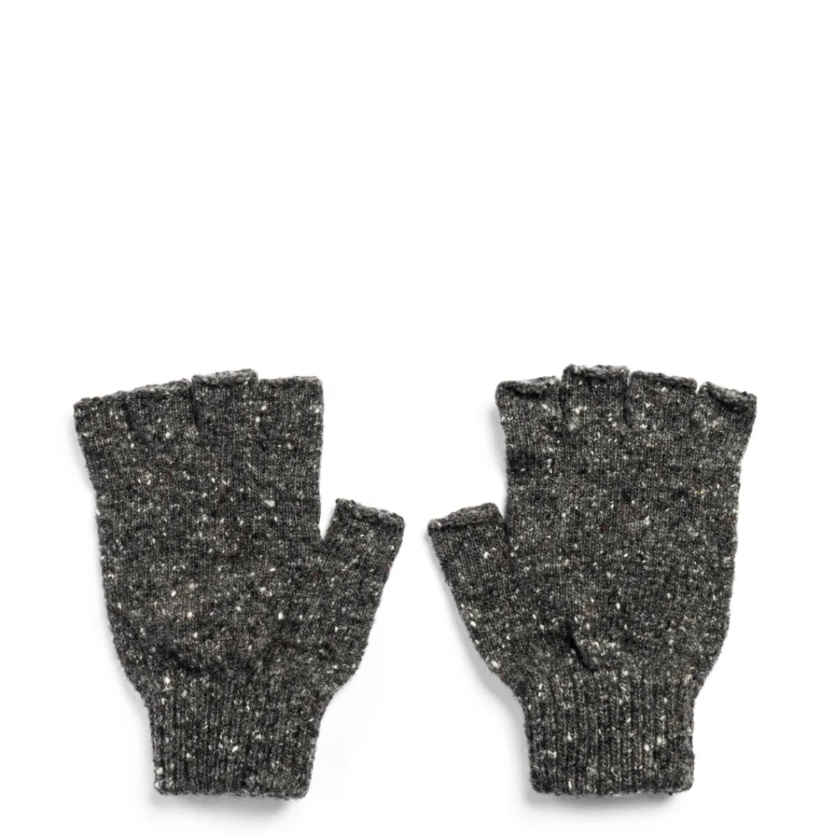 Daylesford Organic Mens Shin Gloves Charcoal- Clothing