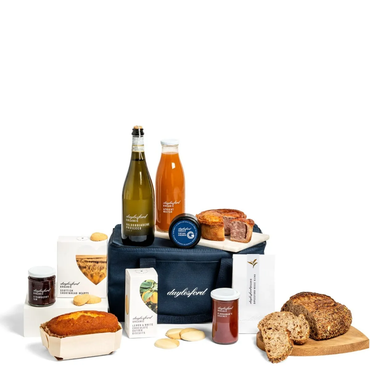 Daylesford Organic Picnic Hamper- Cakes|Tea & Coffee